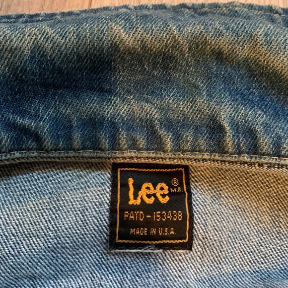 Cropped Lee’s Jacket - Picture 6 of 6
